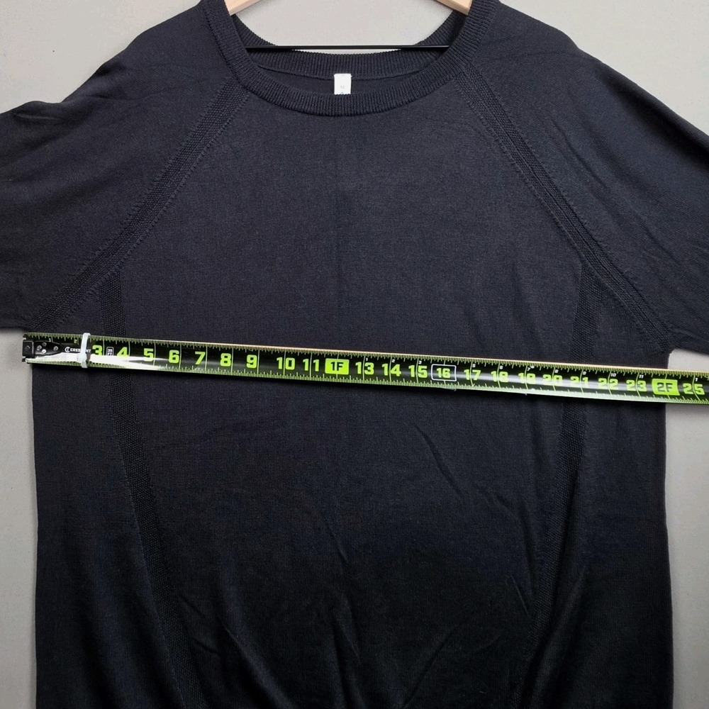 Lululemon Athletica 100% Merino Wool Crewneck Sweater Women 12 Black Raglan Knit - Picture 6 of 8